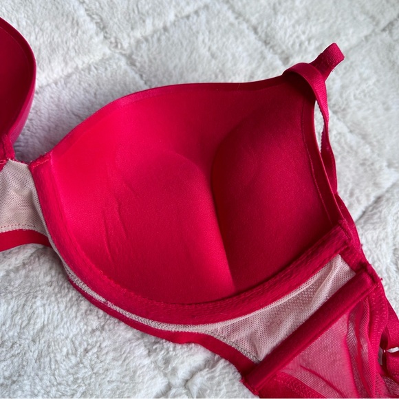 Victoria's Secret | Bright Cherry Bombshell Push Up Bra | Size 34C - Picture 7 of 11
